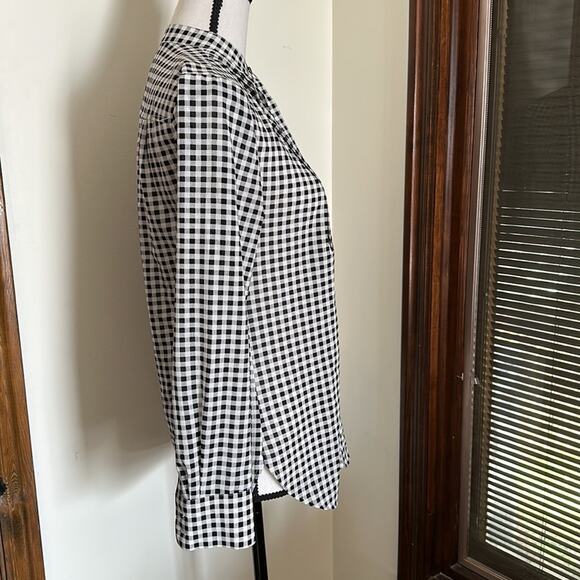 J. Crew | Pleated Gingham Button Down Shirt Size XXS - Picture 3 of 11